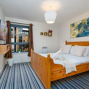 https://apt-zenith-hub.brighton-hotels-england.com