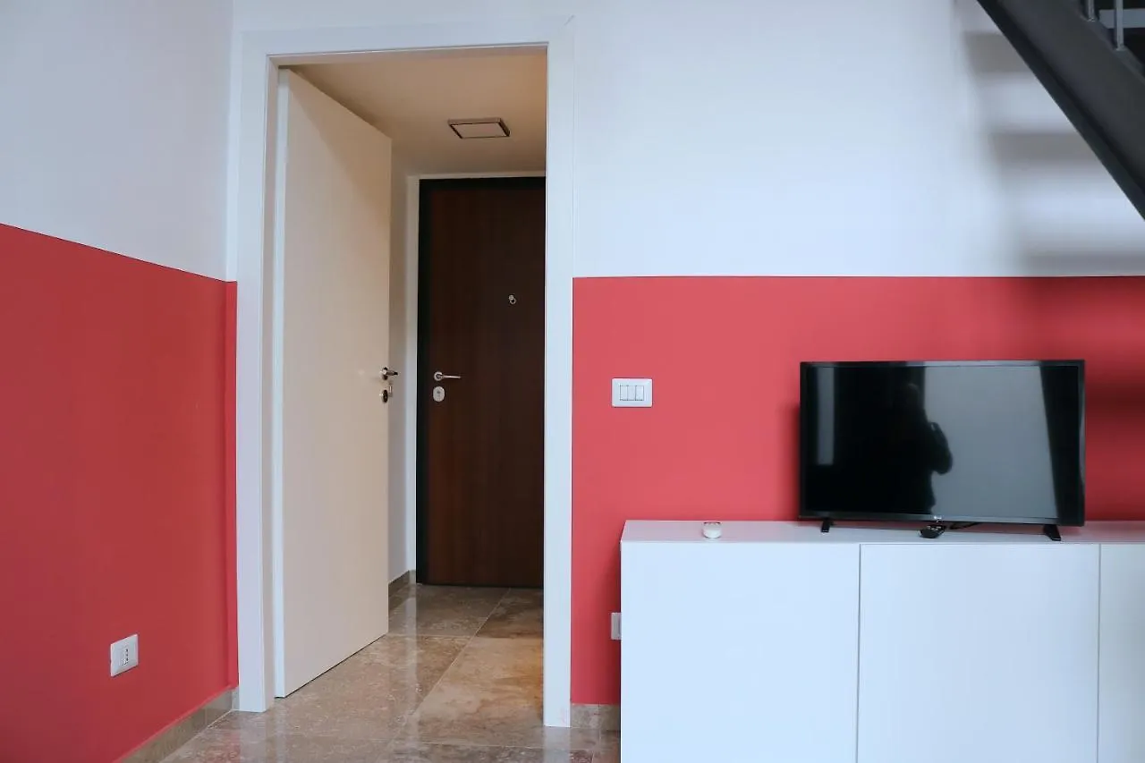Michelangelo Navigli Loft Experience - Via Magolfa Daire Milano 0*,  İtalya
